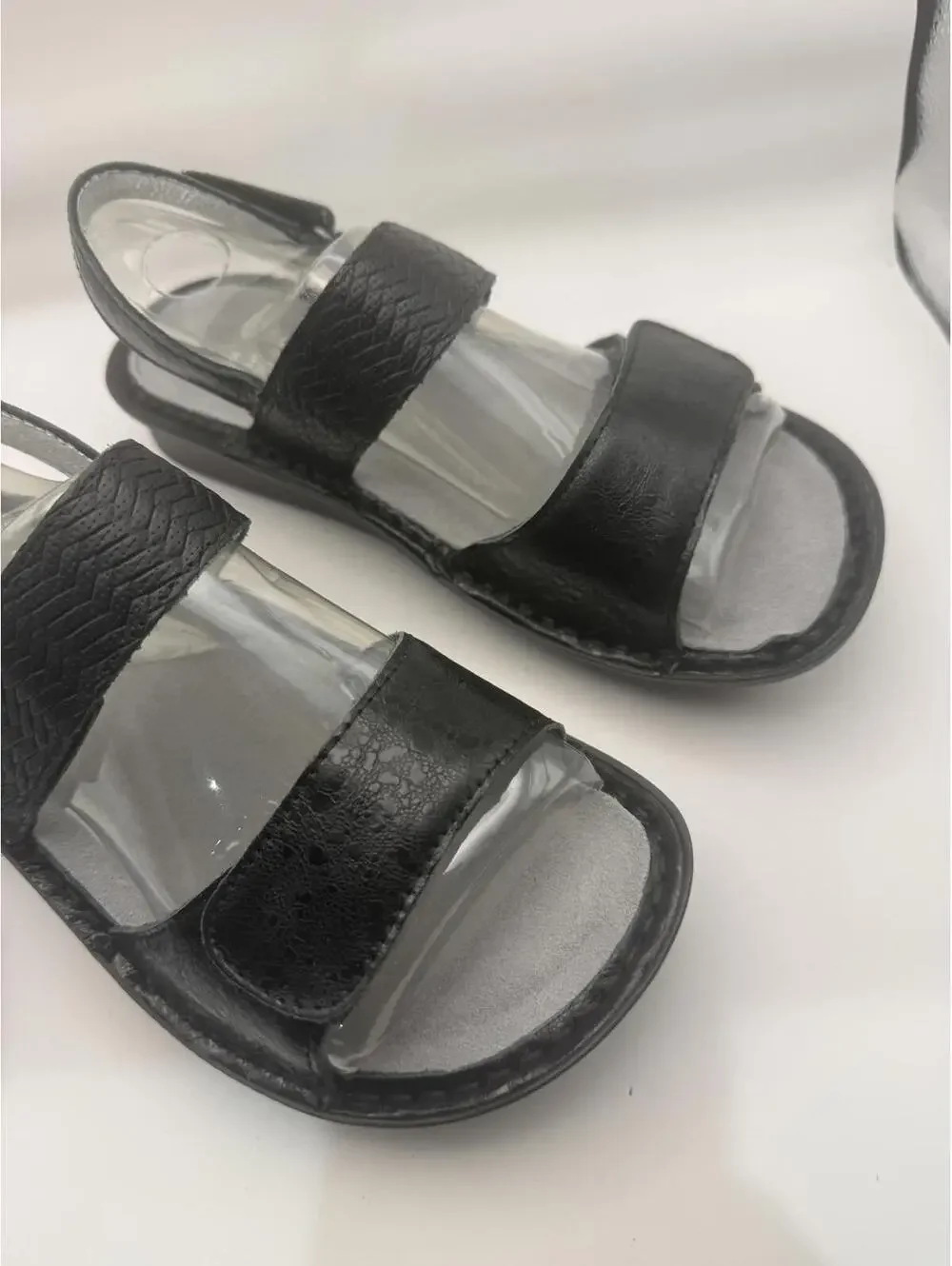Alegria Black Leather Women's Sandals with Adjustable Straps Size 5 Eu 35